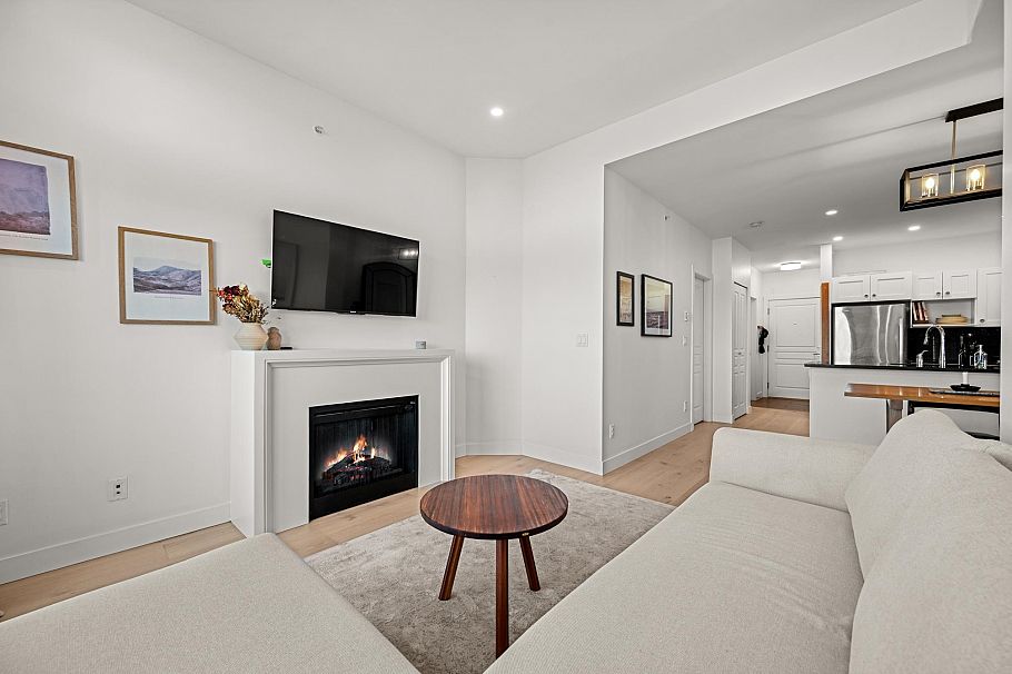 409 4550 Fraser Street Vancouver, BC - 14