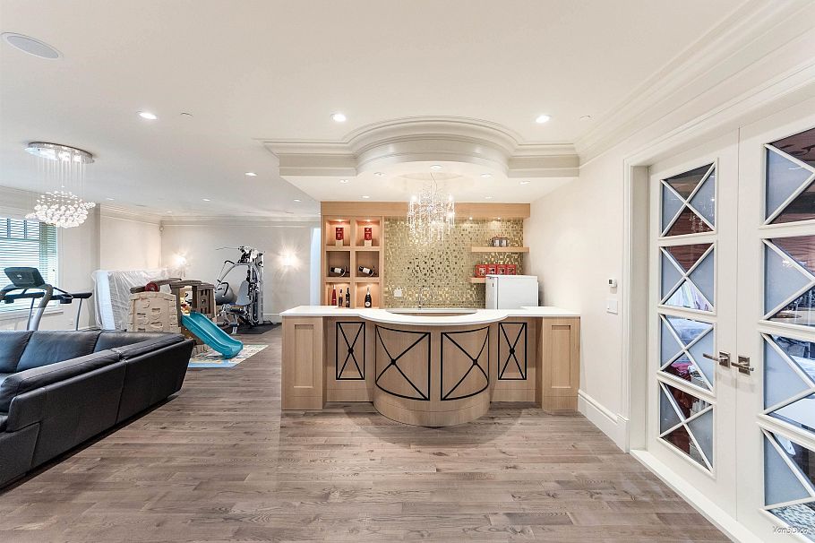 1192 W 39th Avenue Vancouver, BC - 32