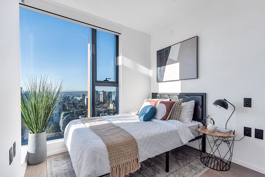 1306 1408 Robson Street Vancouver, BC - 3