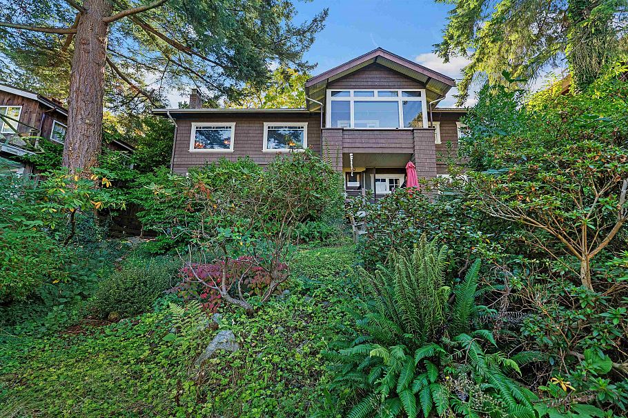 4523 W 1st Avenue Vancouver, BC - 20