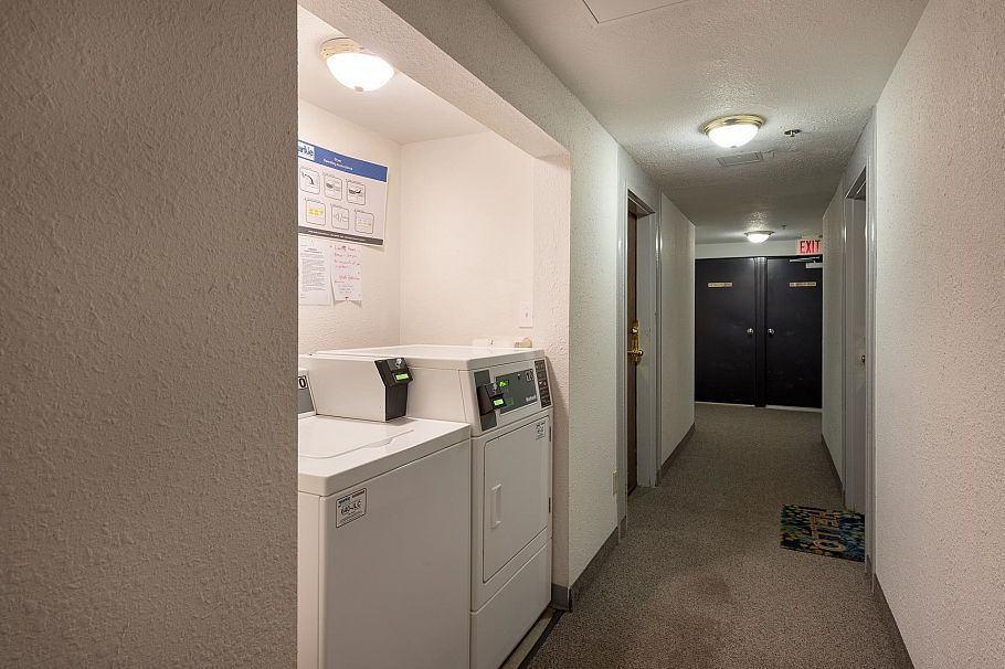 809 756 Great Northern Way Vancouver, BC - 21