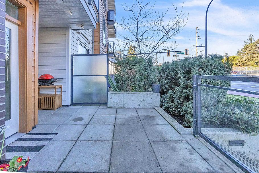 108 615 E 3rd Street North Vancouver, BC - 23