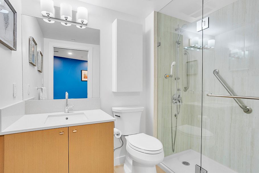 2026 1618 Quebec Street Vancouver, BC - 16