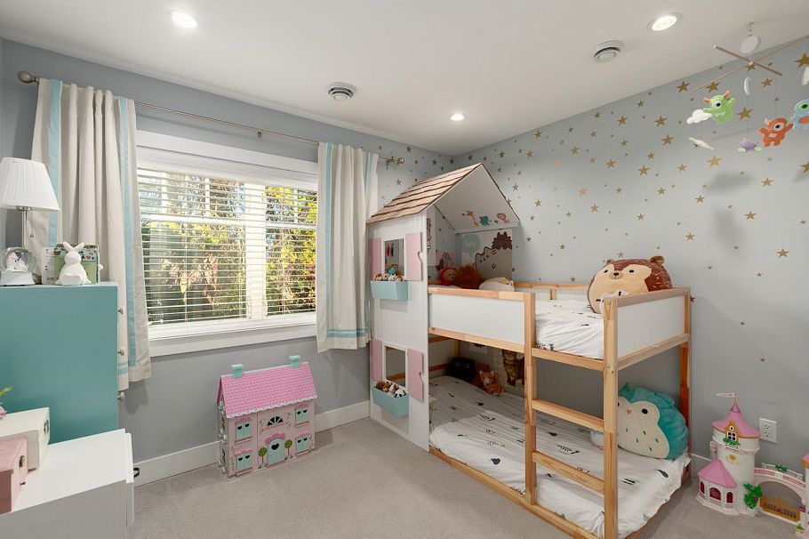 1082 E 10th Avenue Vancouver, BC - 15