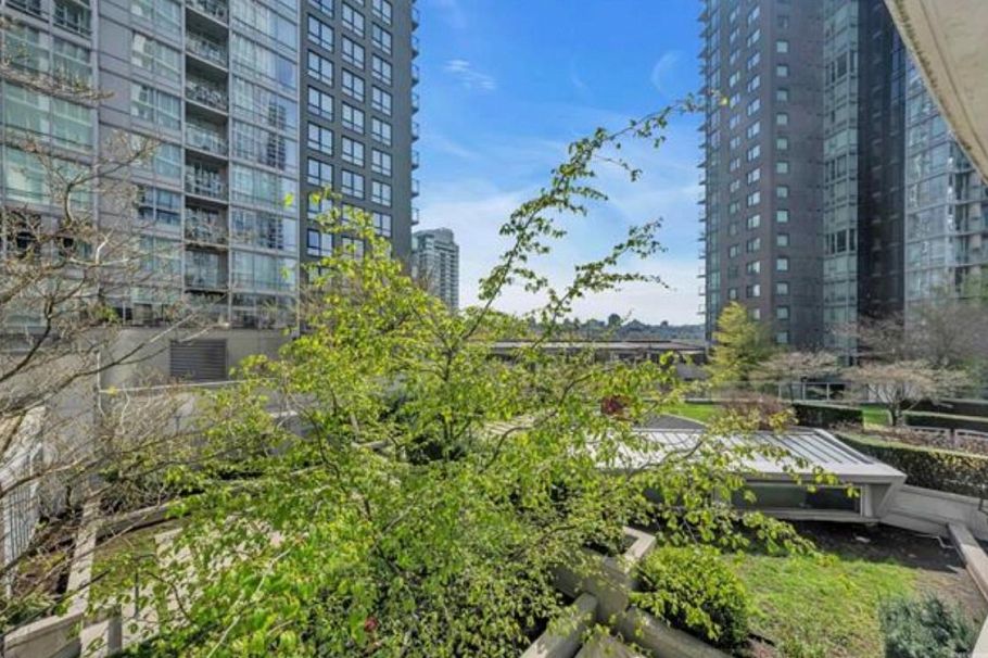 201 550 Pacific Street Vancouver, BC - 24