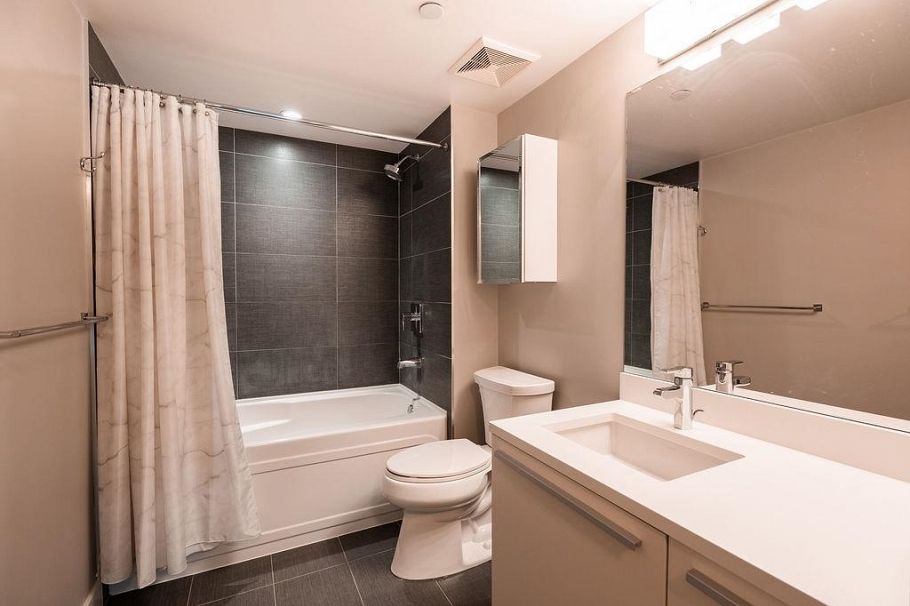 202 1323 Homer Street Vancouver, BC - 11