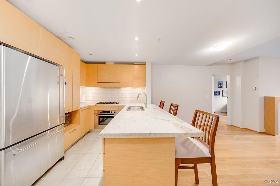 107 6015 Iona Drive Vancouver, BC - 5