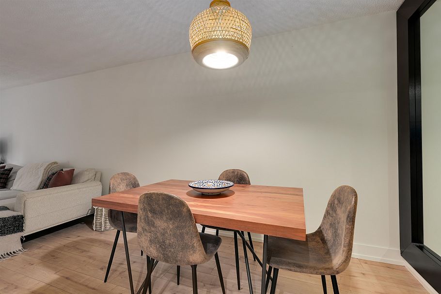 205 330 E 7th Avenue Vancouver, BC - 6