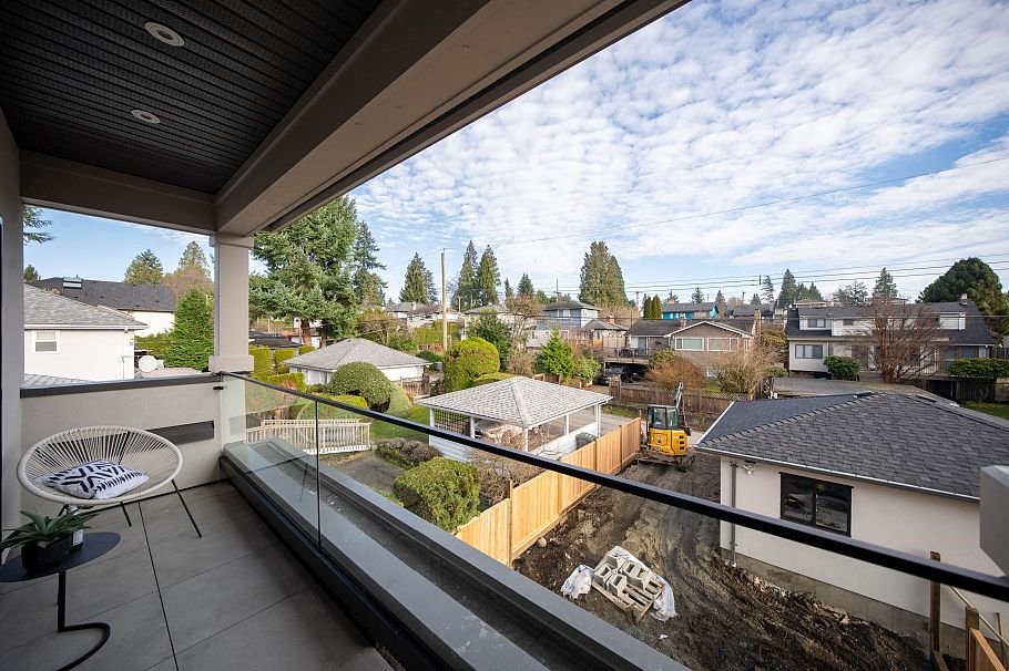 7380 Maple Street Vancouver, BC - 24