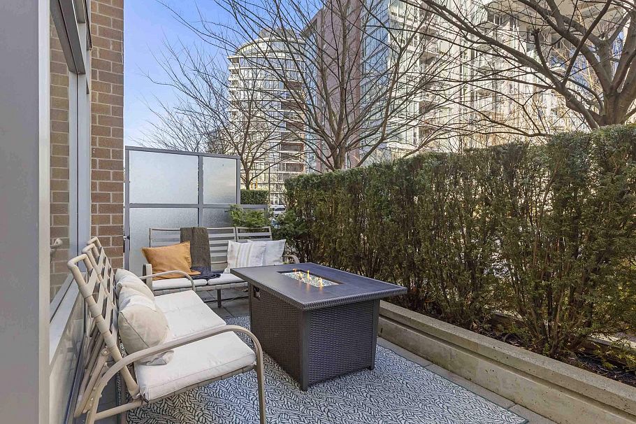 110 110 Switchmen Street Vancouver, BC - 30