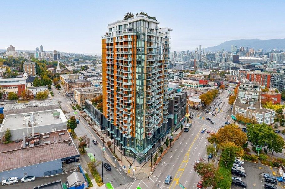 501 285 E 10th Avenue Vancouver, BC - 1