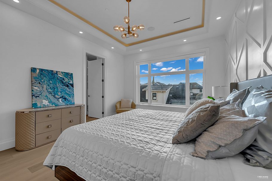 2246 W 20th Avenue Vancouver, BC - 22