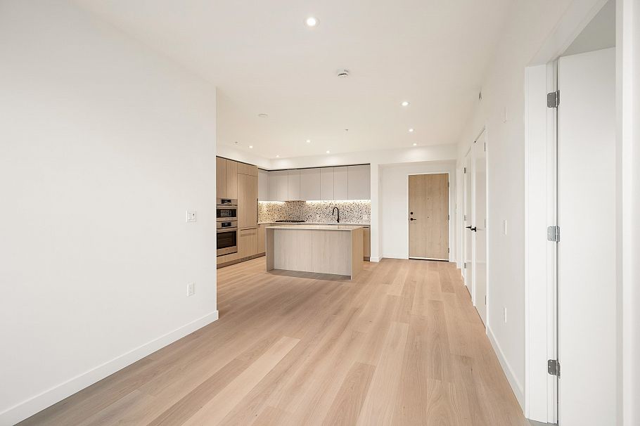 520 2471 St George Street Vancouver, BC - 13