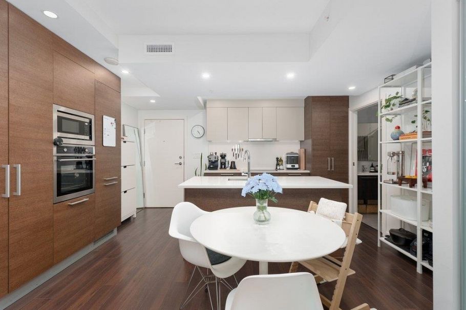 501 285 E 10th Avenue Vancouver, BC - 5