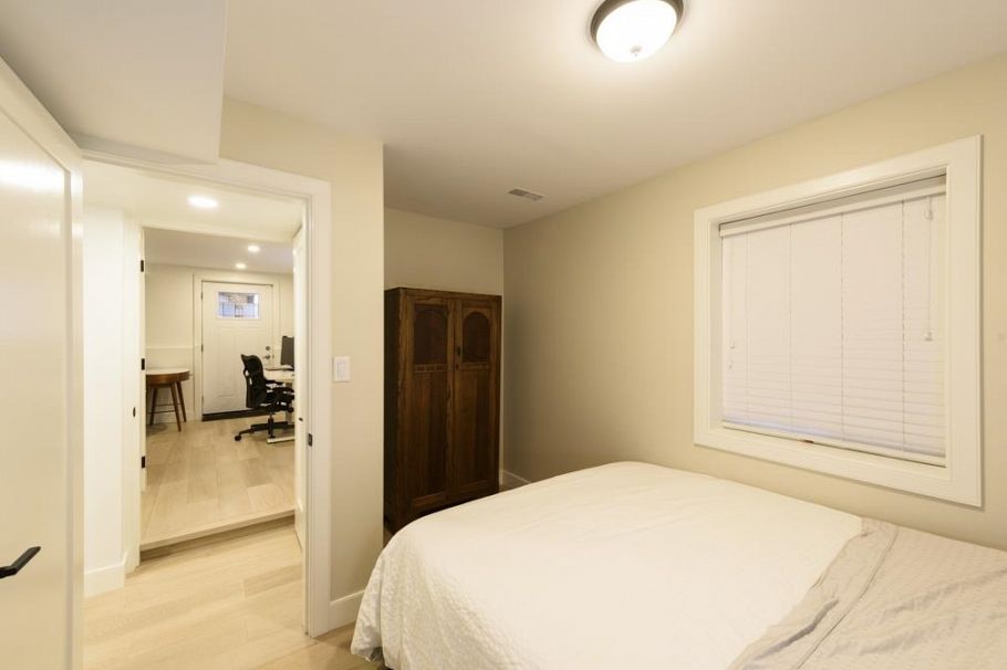 161 E 26th Avenue Vancouver, BC - 33