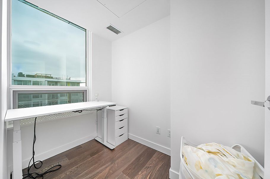 1903 8833 Hazelbridge Way Richmond, BC - 13