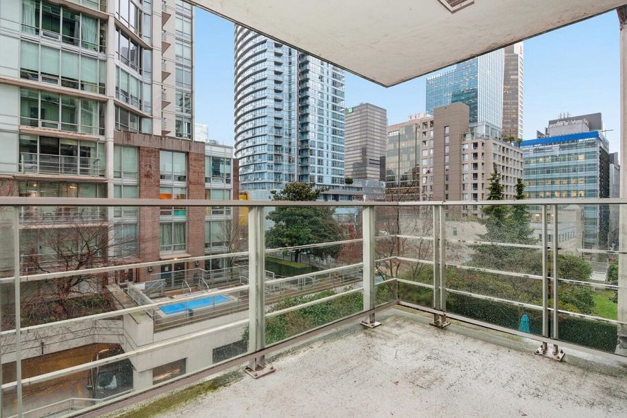 701 535 Smithe Street Vancouver, BC - 17