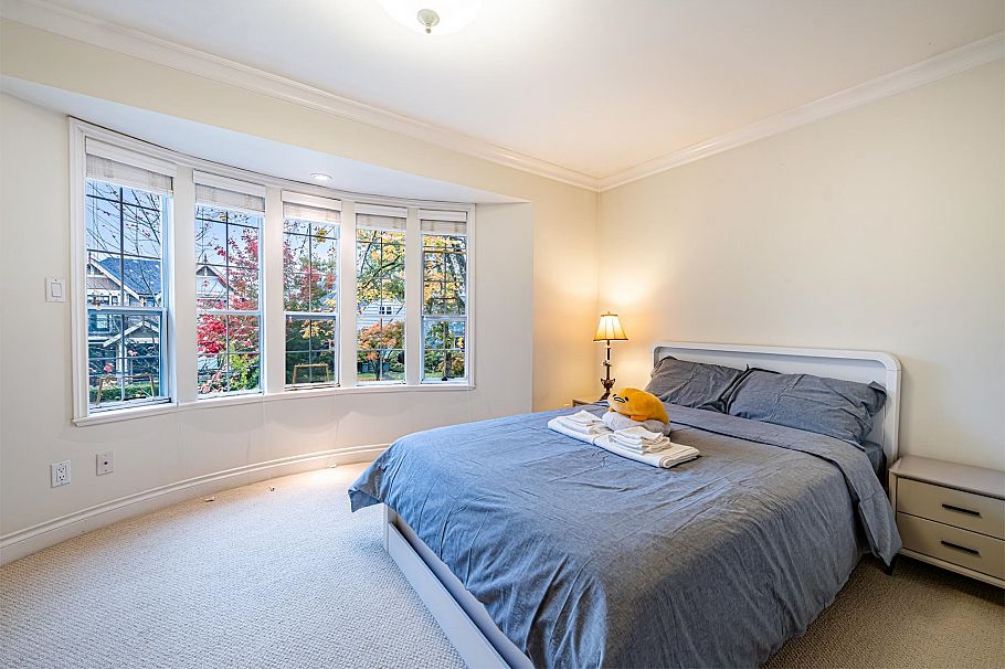 4570 W 13th Avenue Vancouver, BC - 13