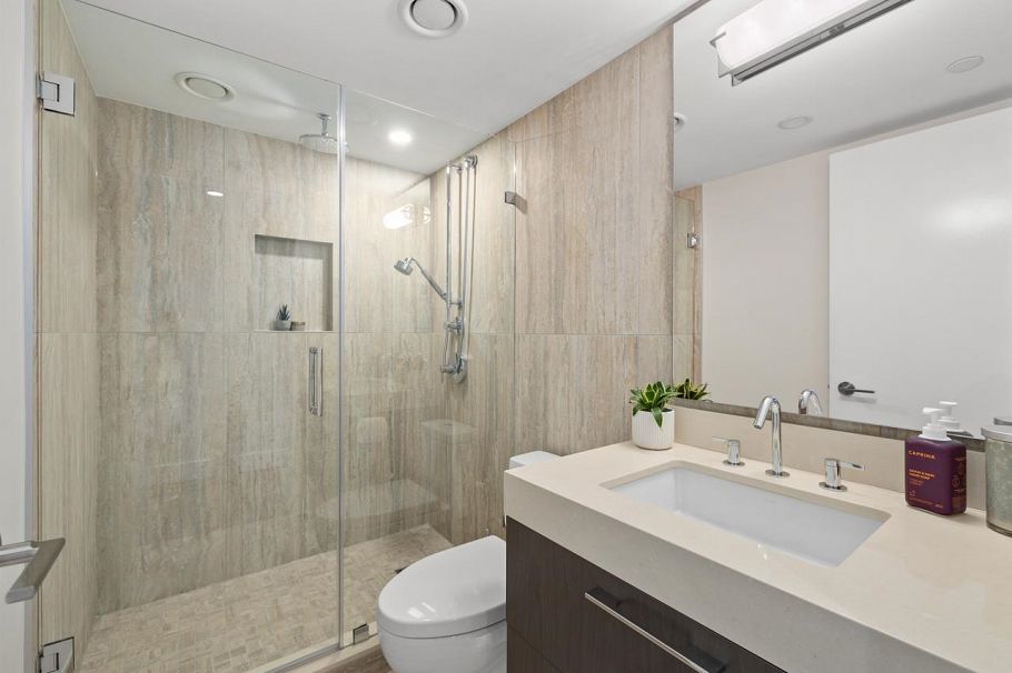 201 499 Pacific Street Vancouver, BC - 21