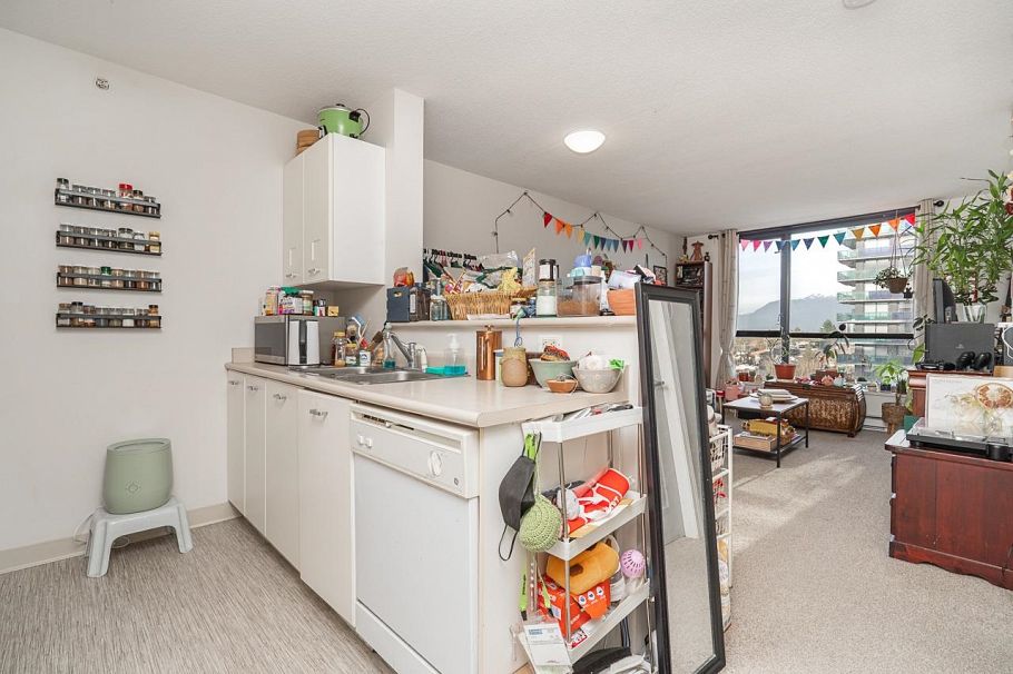 906 3438 Vanness Avenue Vancouver, BC - 5