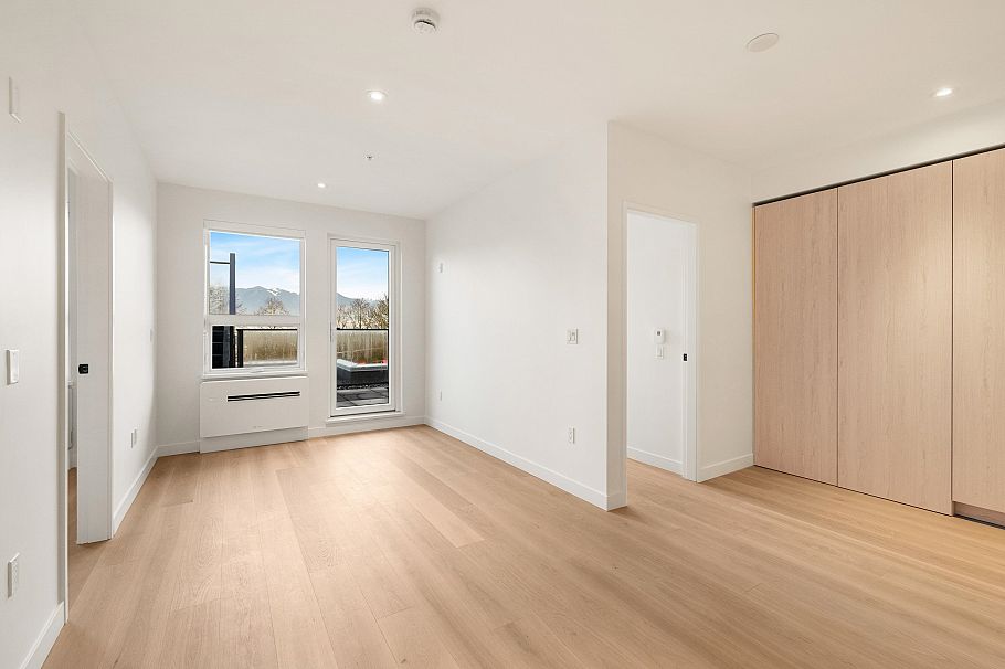 520 2471 St George Street Vancouver, BC - 11