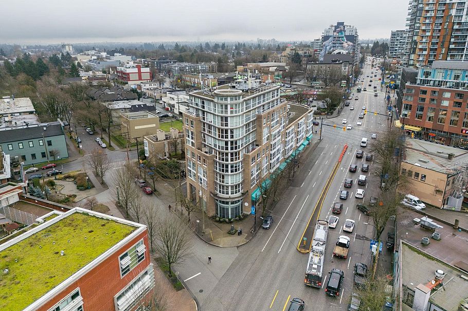 216 288 E 8th Avenue Vancouver, BC - 25