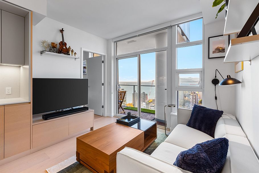 3601 1289 Hornby Street Vancouver, BC - 5