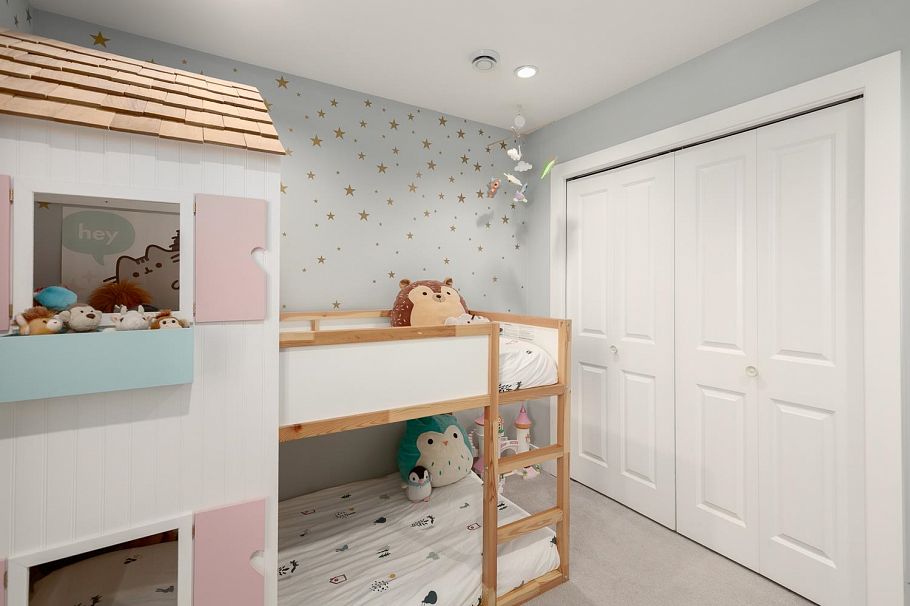 1082 E 10th Avenue Vancouver, BC - 17