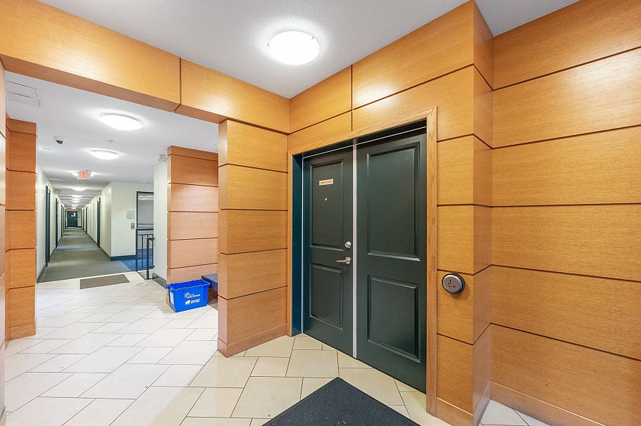 315 3551 Foster Avenue Vancouver, BC - 24