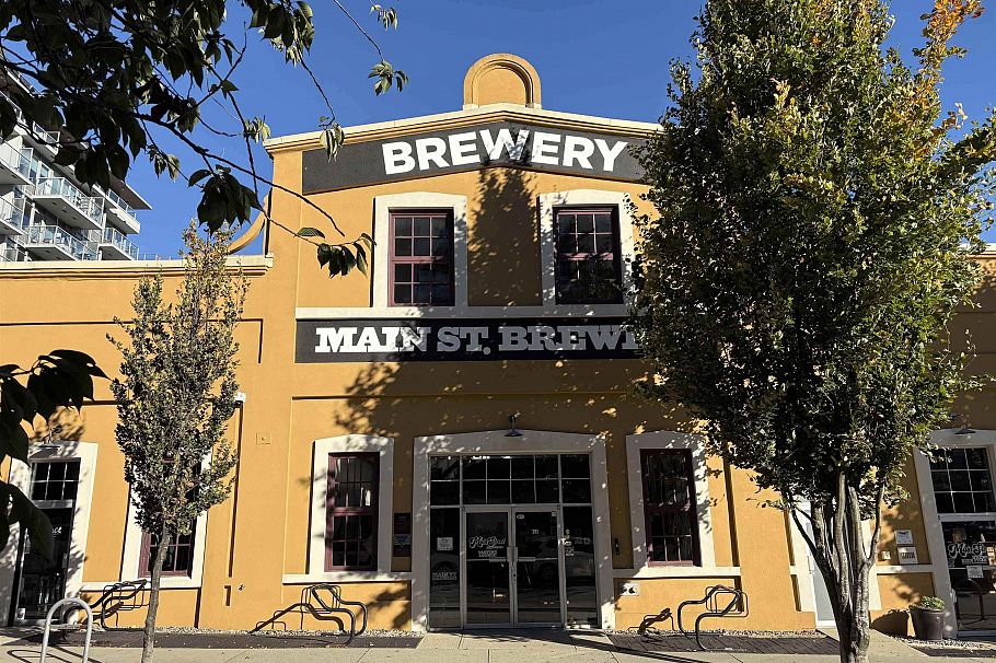 205 330 E 7th Avenue Vancouver, BC - 23