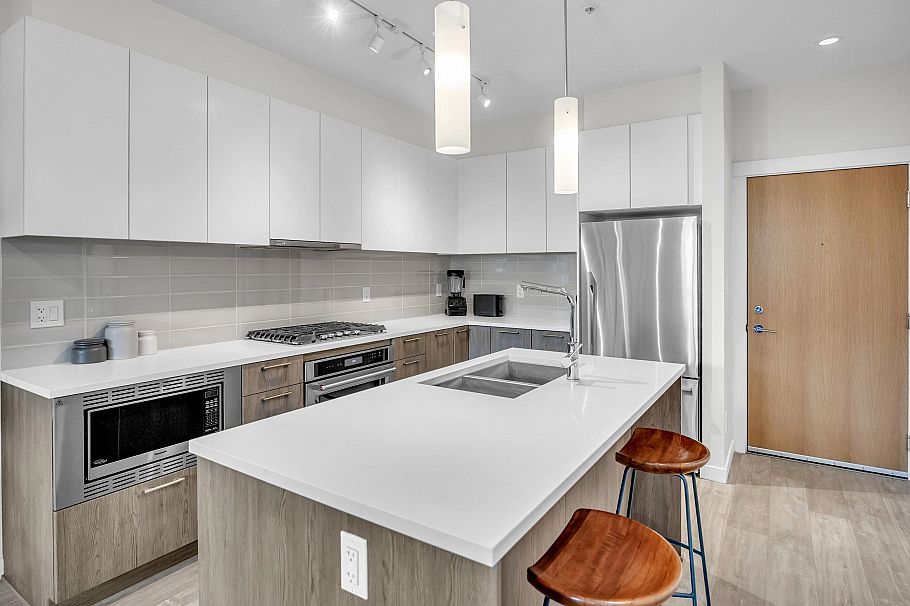 108 615 E 3rd Street North Vancouver, BC - 8