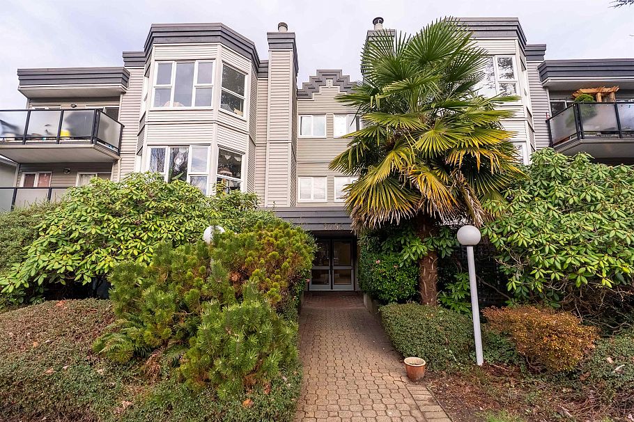 208 2255 Eton Street Vancouver, BC - 2