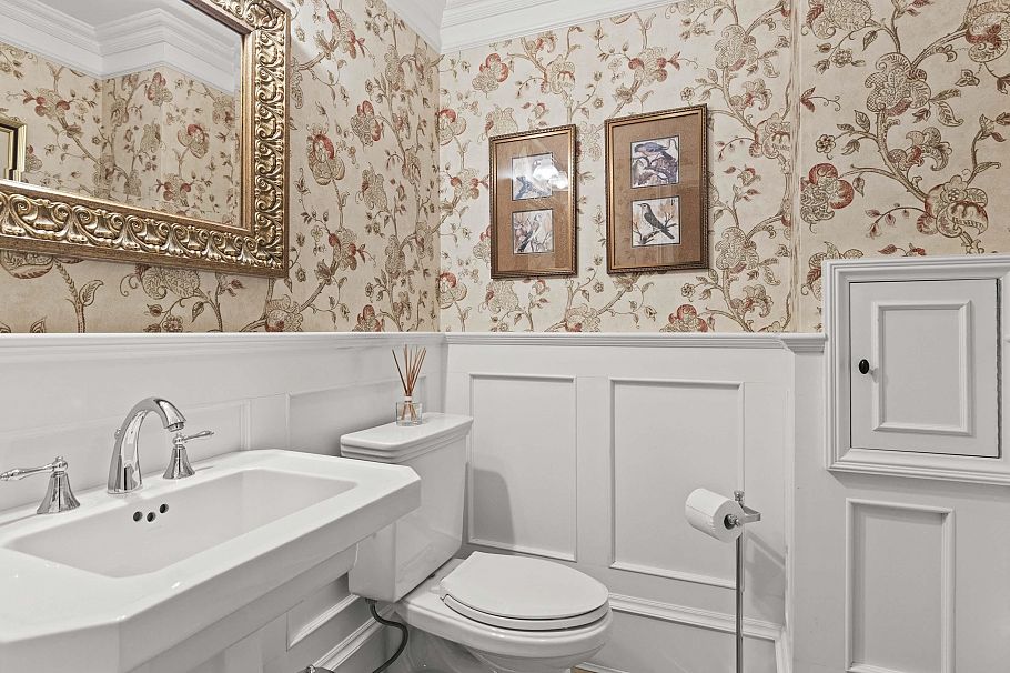 5559 Alma Street Vancouver, BC - 17