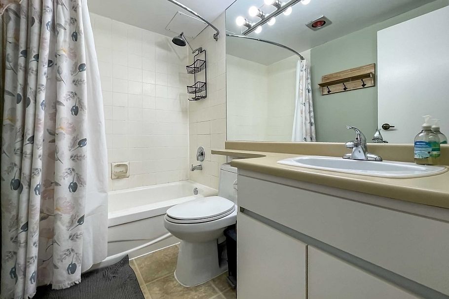 414 1435 NELSON STREET, Vancouver BC V6G 2Z3 Vancouver, BC - 14