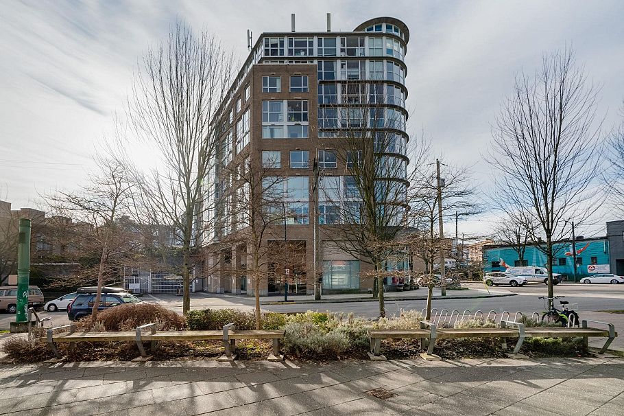 216 288 E 8th Avenue Vancouver, BC - 22