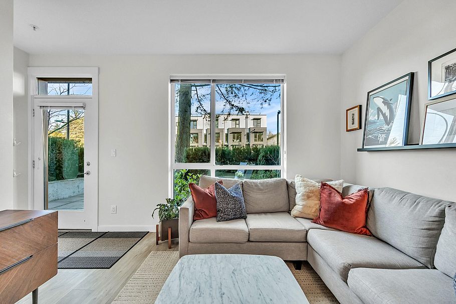 108 615 E 3rd Street North Vancouver, BC - 7