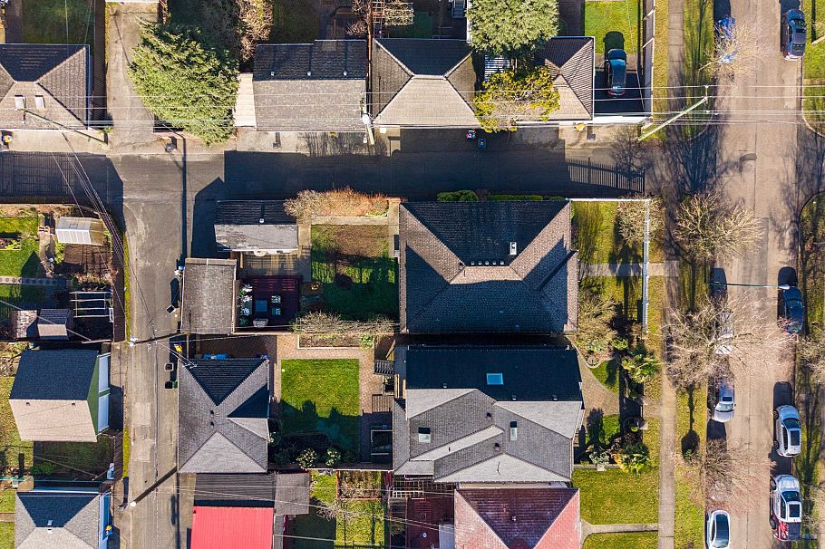 6529 Dawson Street Vancouver, BC - 39