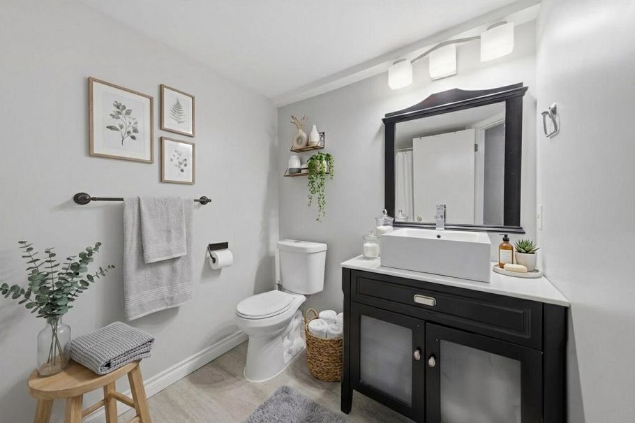 303 1433 E 1st Avenue Vancouver, BC - 15