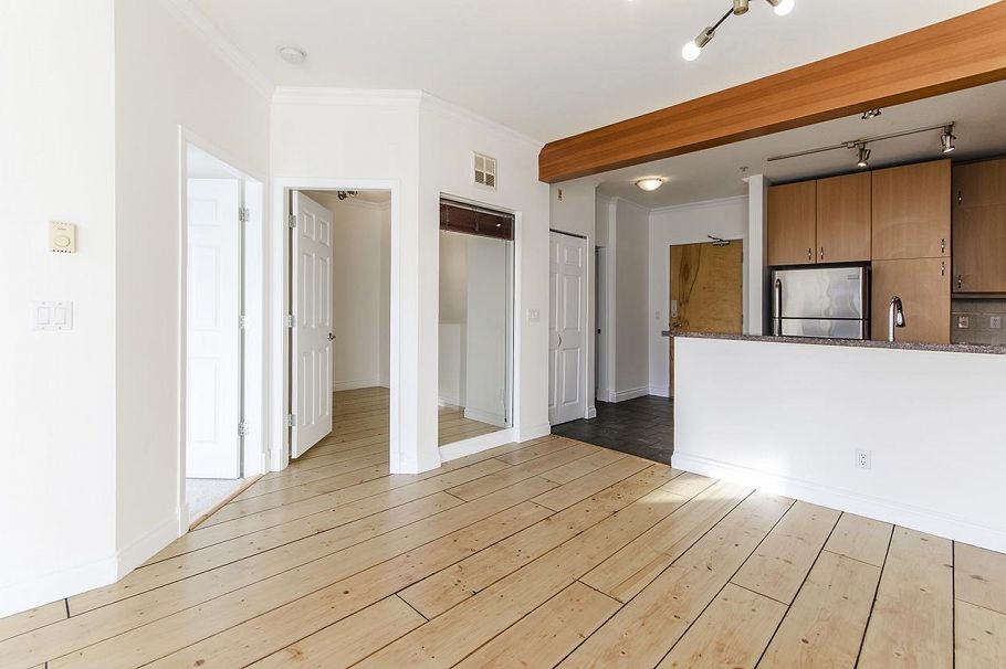 317 580 Raven Woods Drive North Vancouver, BC - 6