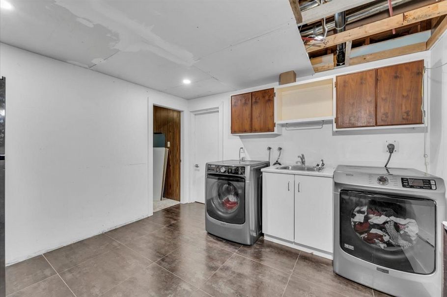 1707 Dempsey Road North Vancouver, BC - 20