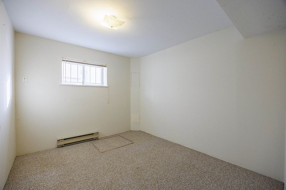 535 W 62nd Avenue Vancouver, BC - 27