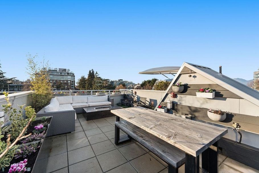 2323 Brunswick Street Vancouver, BC - 5