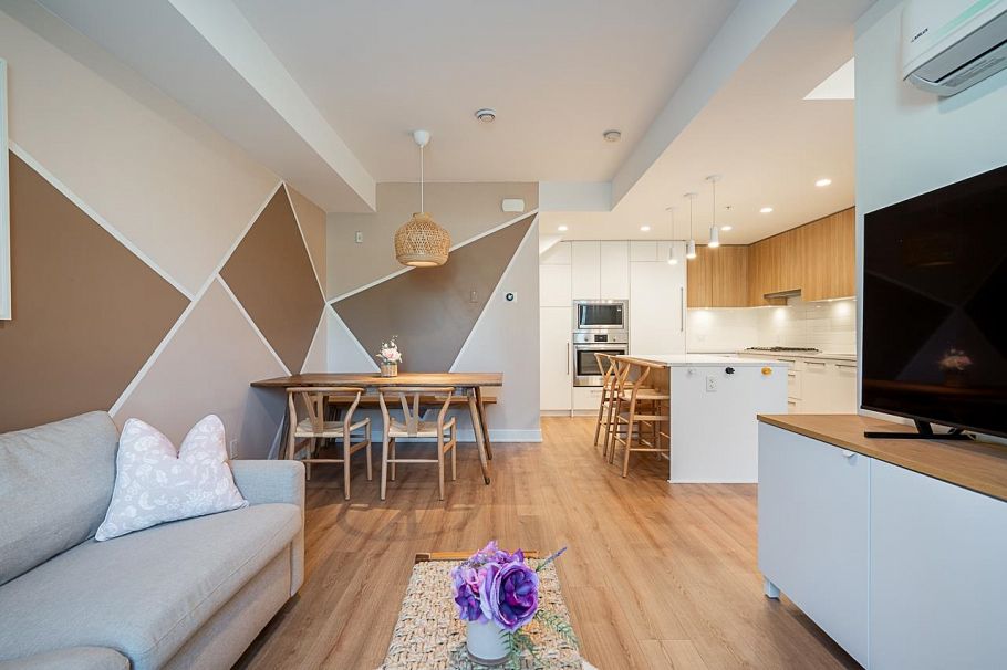 103 2035 Glenaire Drive North Vancouver, BC - 9