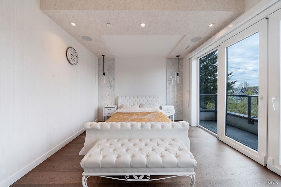 3781 W 24th Avenue Vancouver, BC - 19