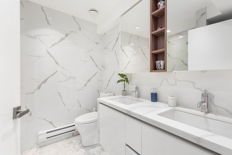 705 Victoria Drive Vancouver, BC - 21