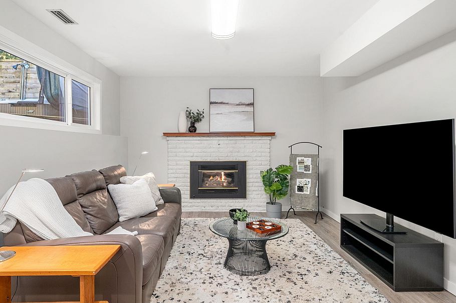 4966 Ranger Avenue North Vancouver, BC - 33