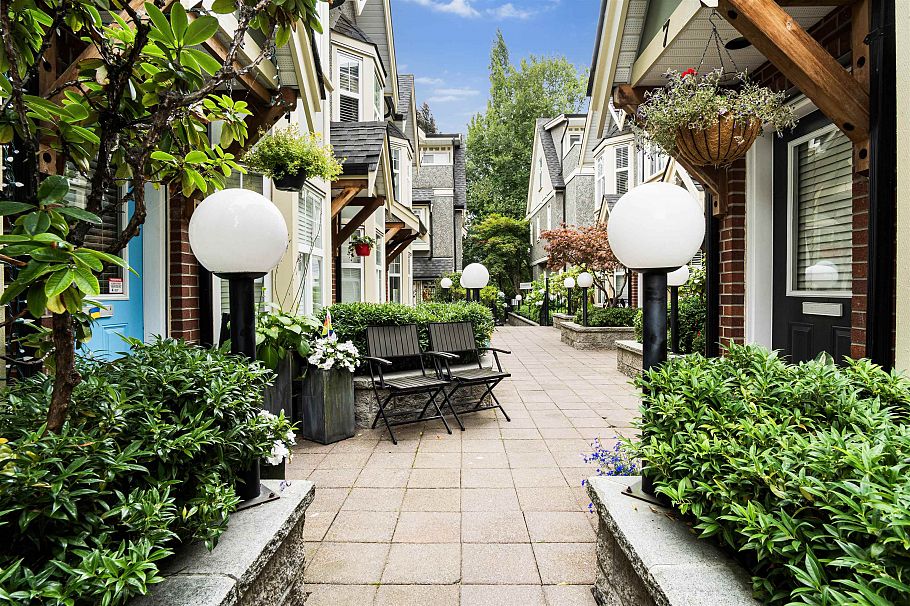 5 1638 E Georgia Street Vancouver, BC - 37