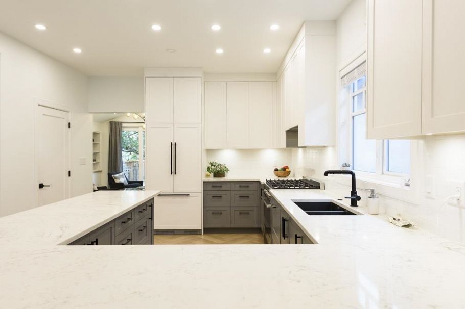 161 E 26th Avenue Vancouver, BC - 8