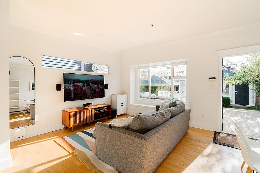 888 Union Street Vancouver, BC - 5