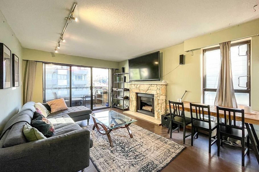 414 1435 NELSON STREET, Vancouver BC V6G 2Z3 Vancouver, BC - 3